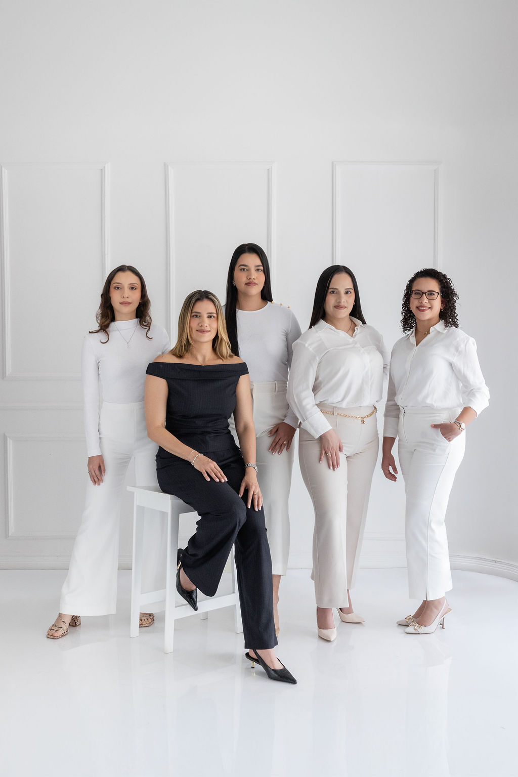 Startup Estudio — Fotografía de Marca Personal grupal en estudio